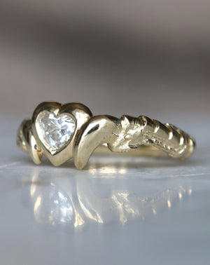 Diamond Sweetheart GIA with Cross Claw - size K - £3,960