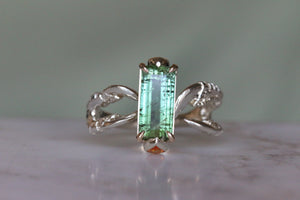 Green Tourmaline, Diamond and Orange Sapphire - White Gold Mood Ring - Size R